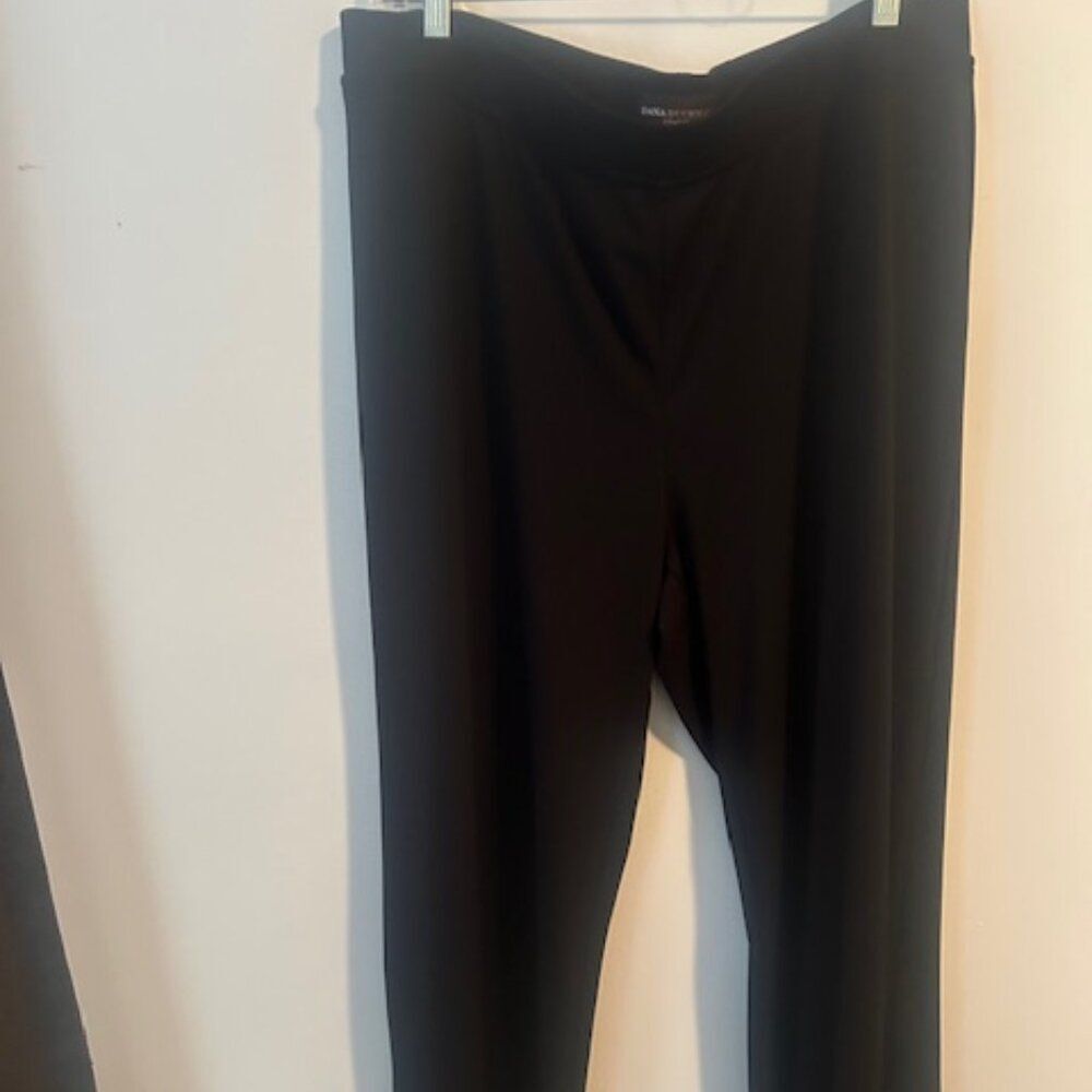 Dana Buchman Black pull-on ankle pants, size XL